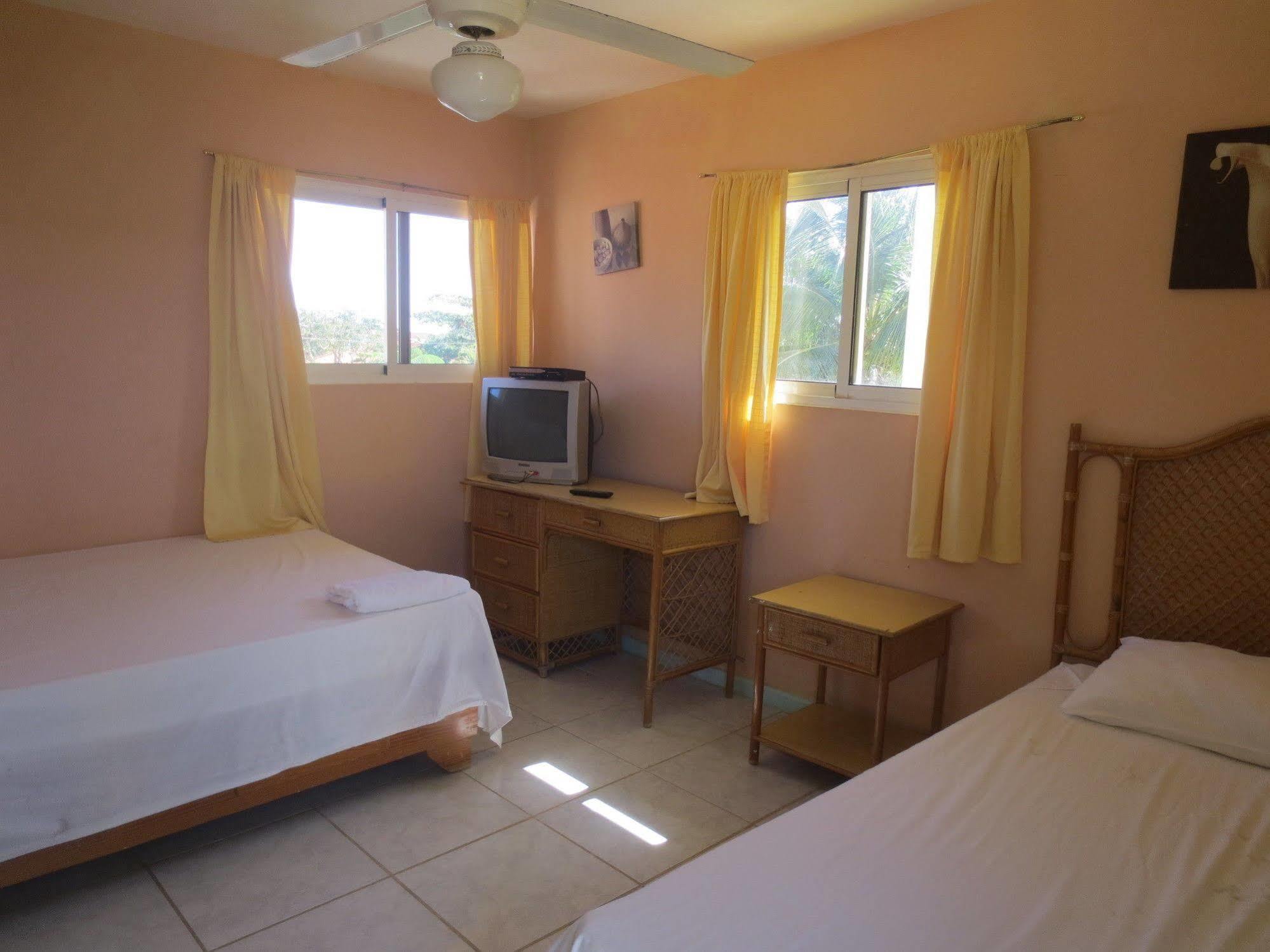 Coco Hotel Sosúa Екстериор снимка